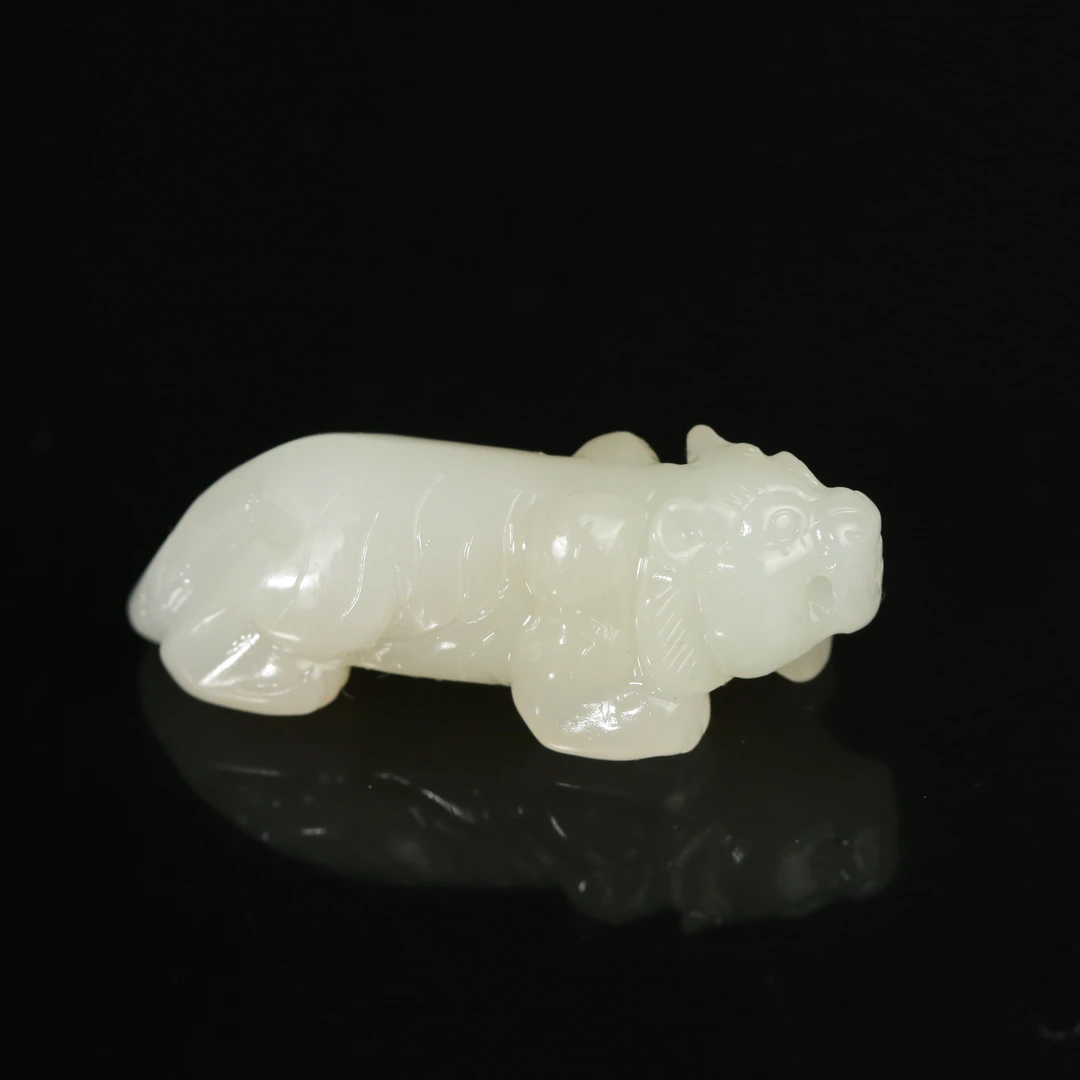 二十世纪和田玉生肖虎把件WLTY250924075{华豫之门}