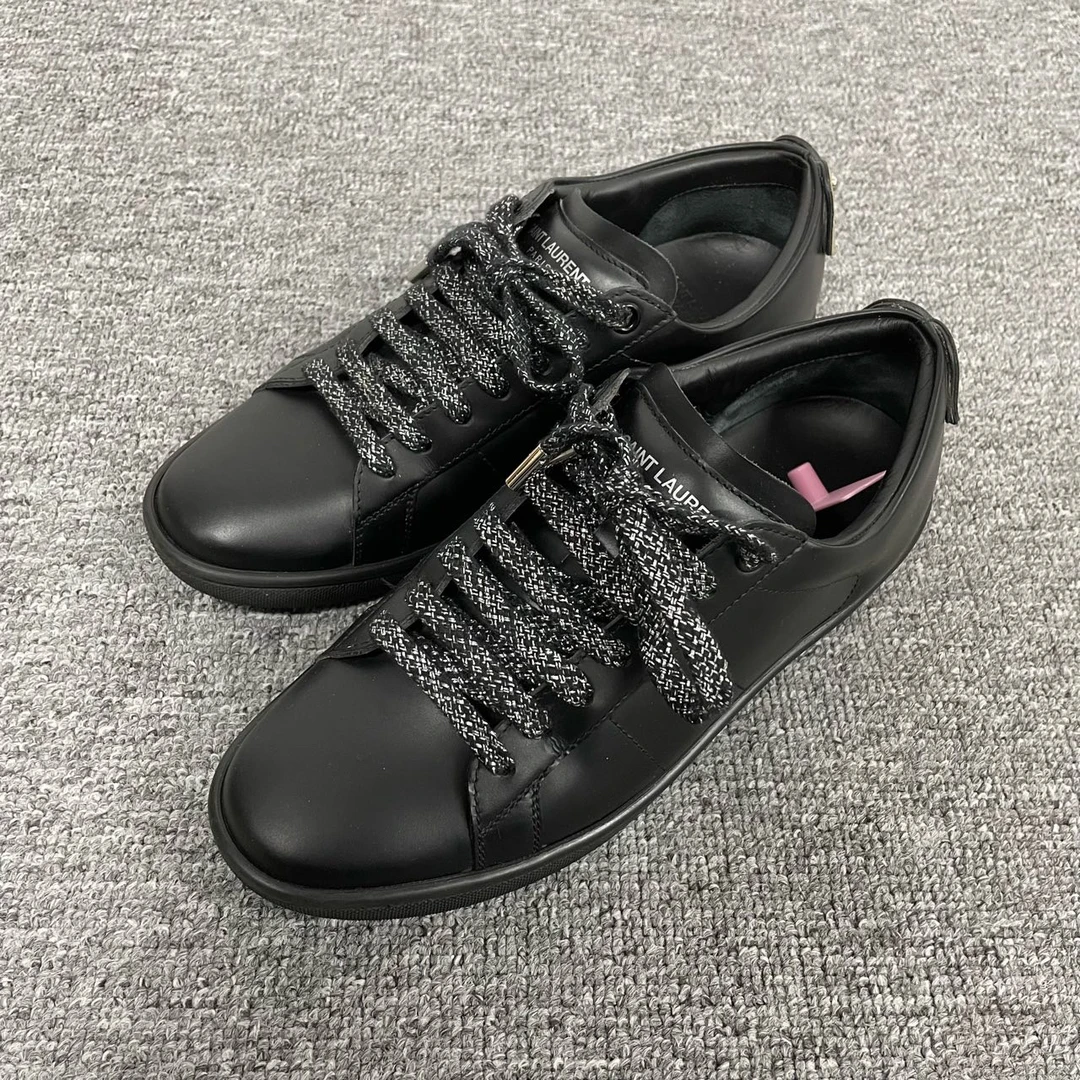 99新 YSL/圣罗兰 slp 黑色 银色鞋带 板鞋 36码