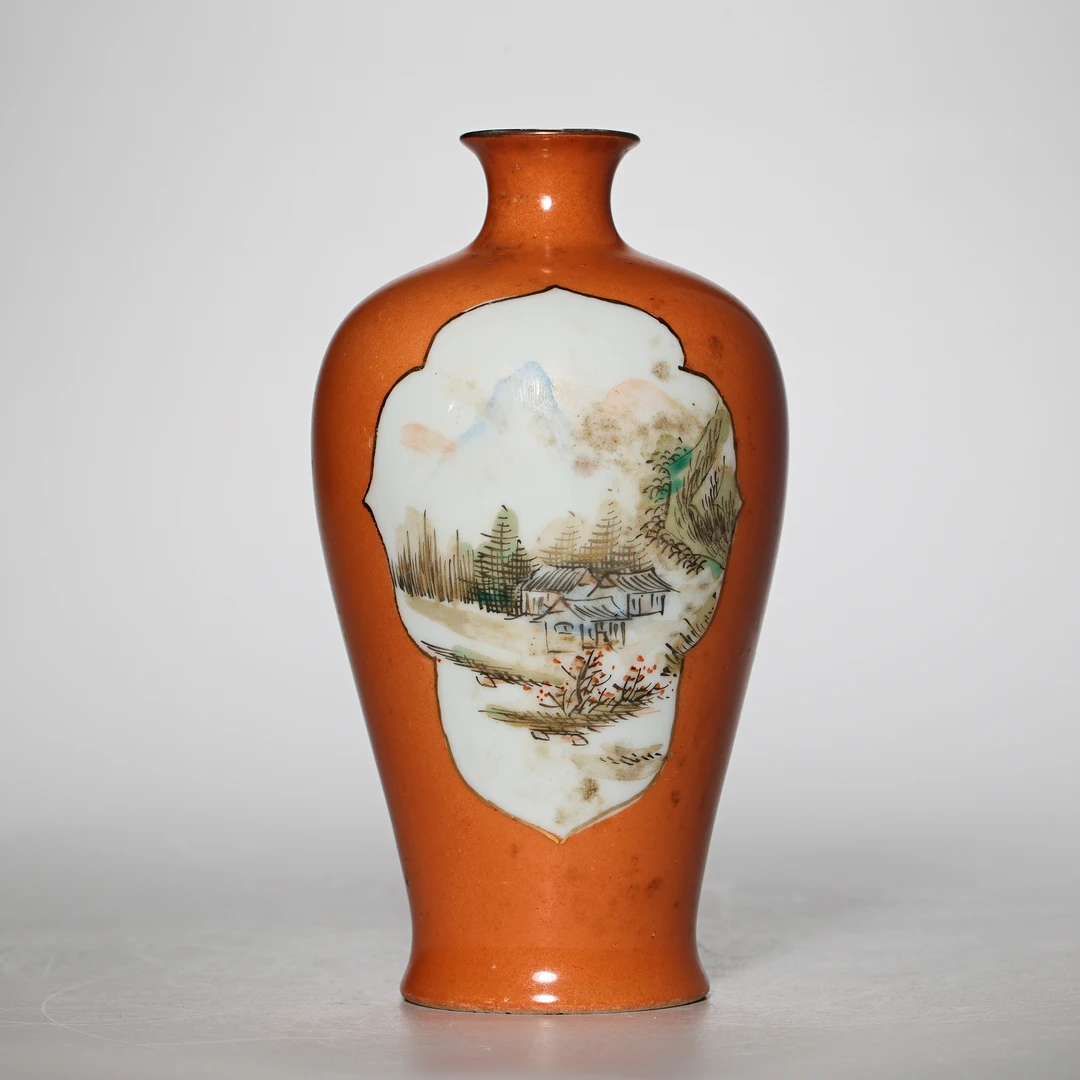 4021民国·珊瑚红地浅绛彩开窗山水纹梅瓶【古董拍卖】