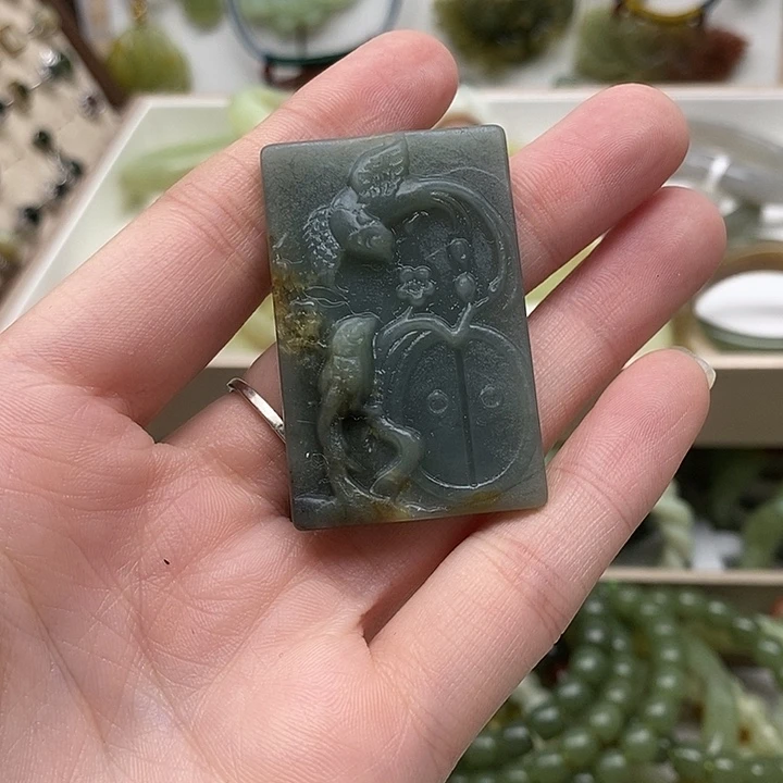 蛇纹石玉岫玉把把壶未镶嵌