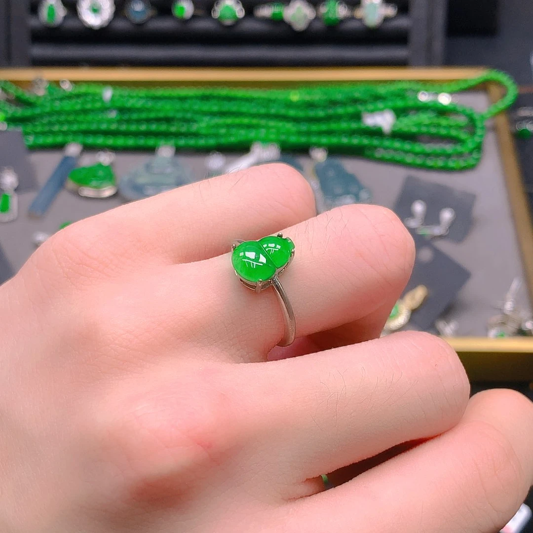 未镶嵌手链翡翠天然