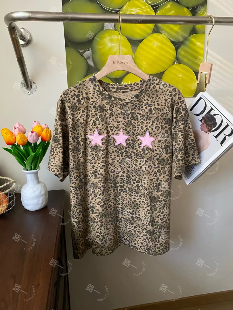 韩国代购.  Call my name 芭比  豹纹短袖L25053105