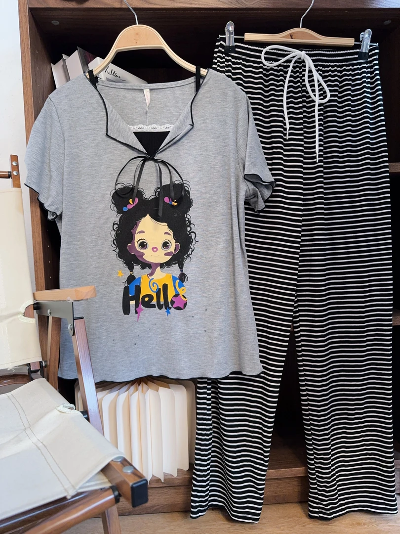 【艺术卡通女孩】~新款带胸垫短袖可外穿时尚家居服套装~6686