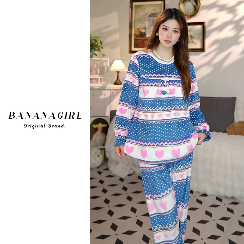 Bananagirl超柔绒舒适短款春秋宽松时尚套装