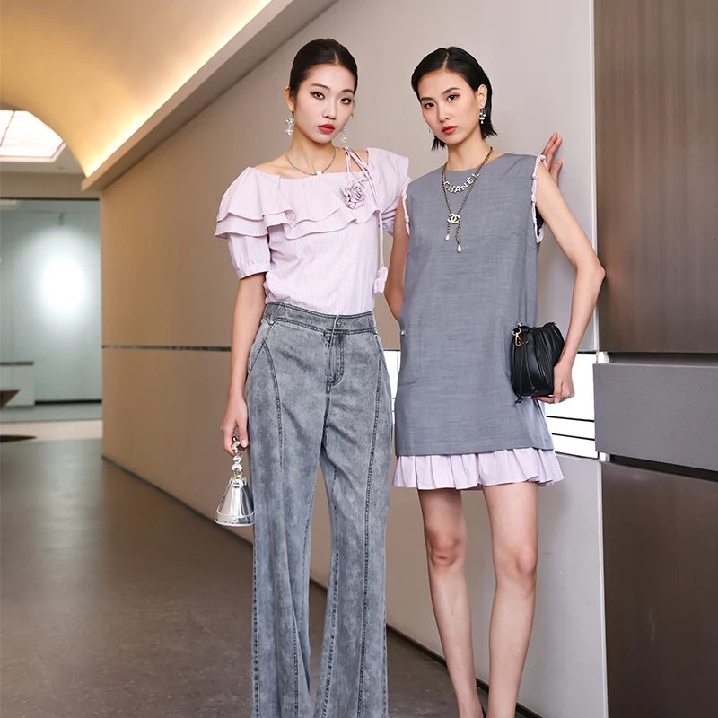 夏季娃娃领圆领半袖泡泡袖荷叶边粉色女上衣通勤显瘦新品