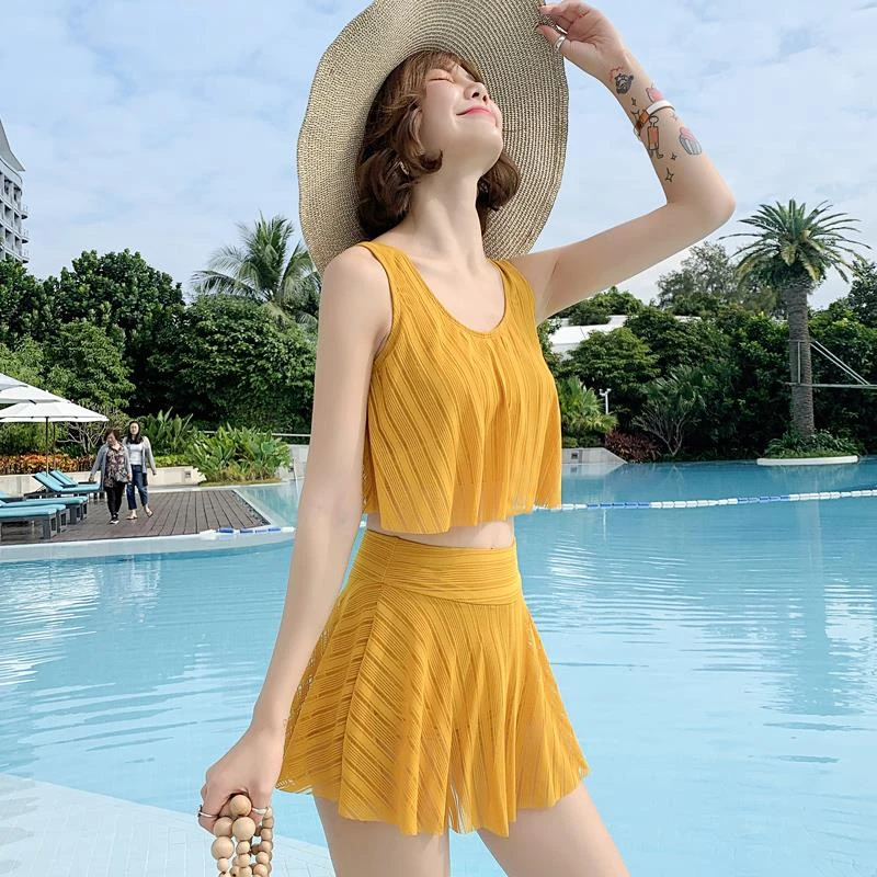 范哲萨泳衣女款分体式2025新款爆款小胸温泉小个子时尚高级感黄色