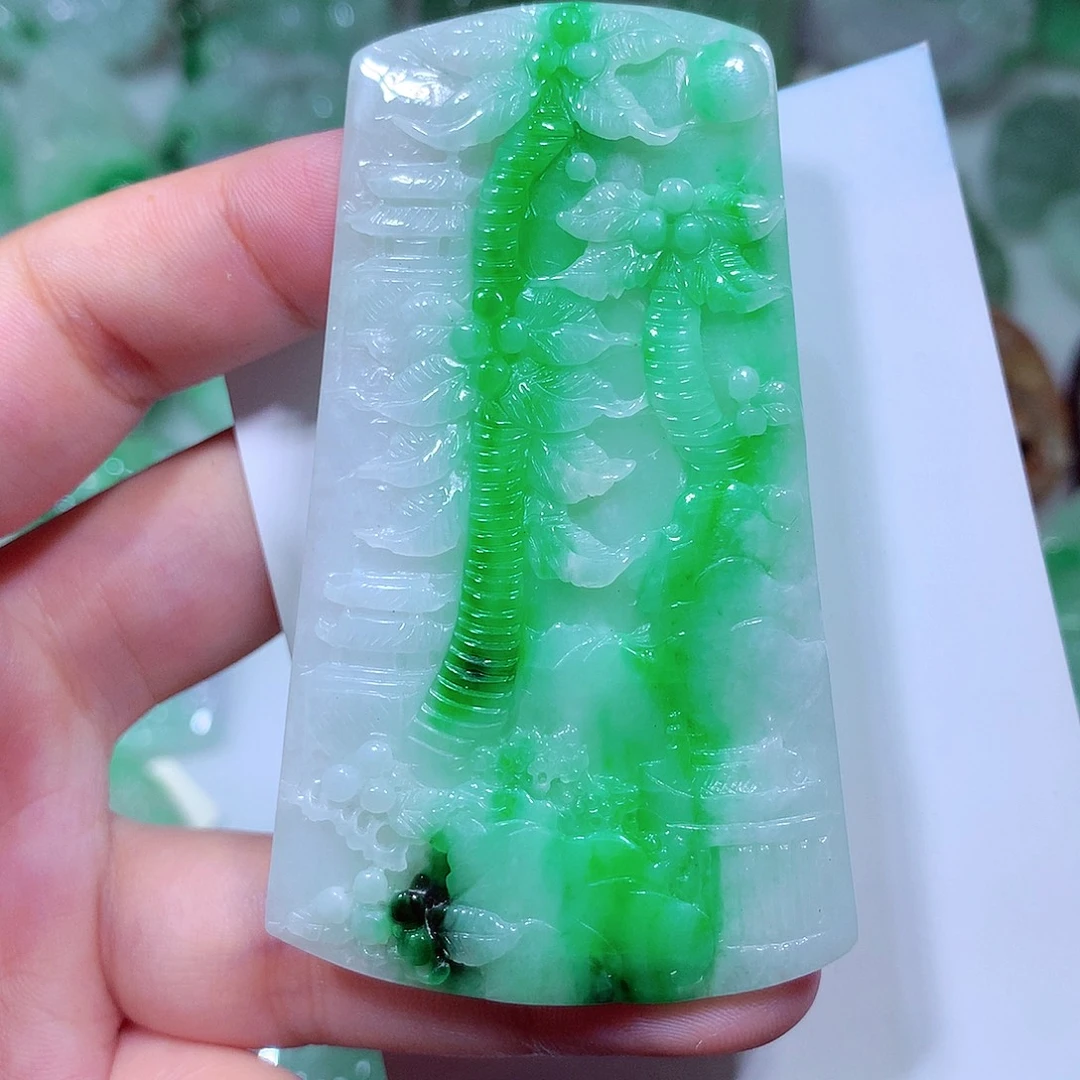 翡翠未镶嵌吊坠(不含链)