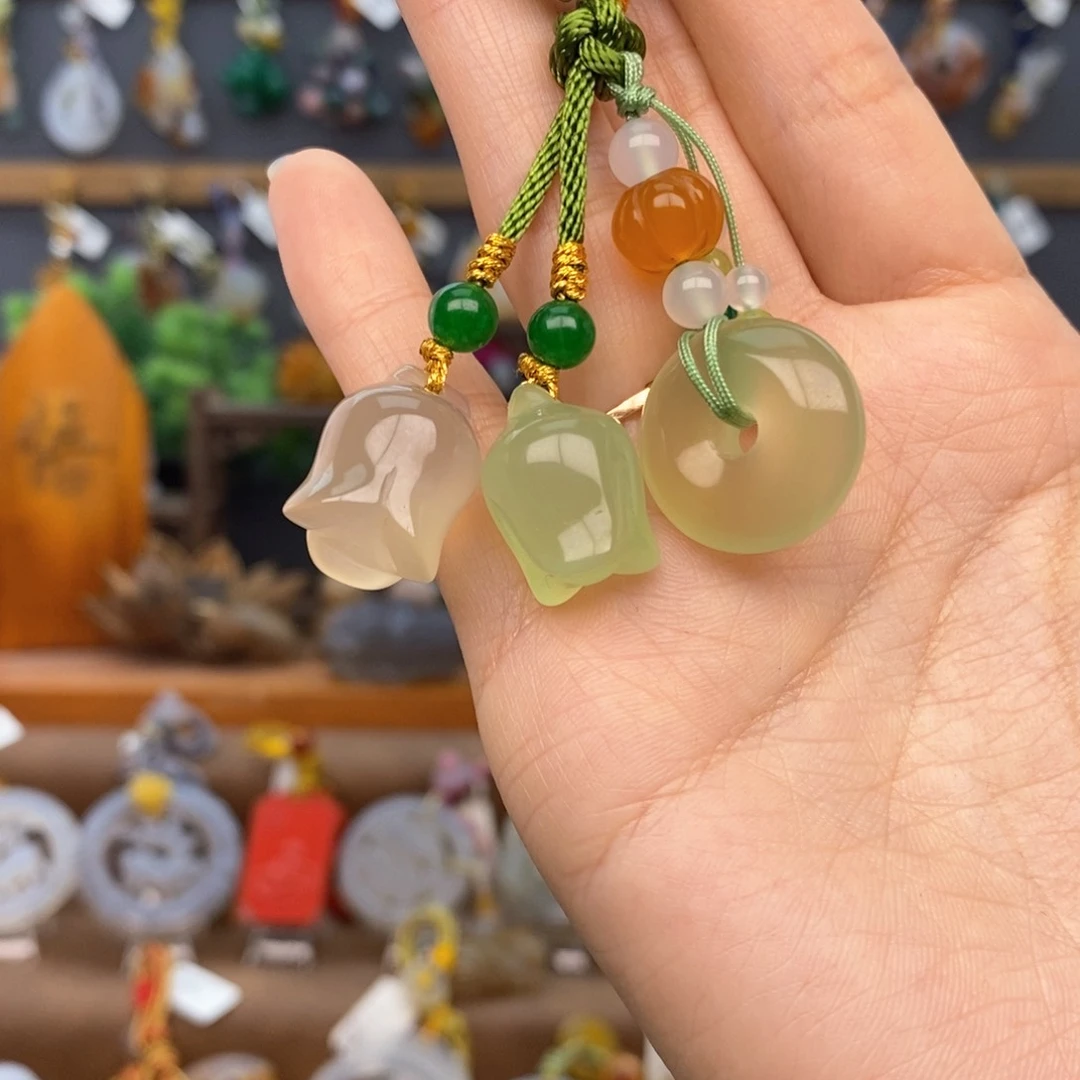 玛瑙/玉髓车挂未镶嵌666666666