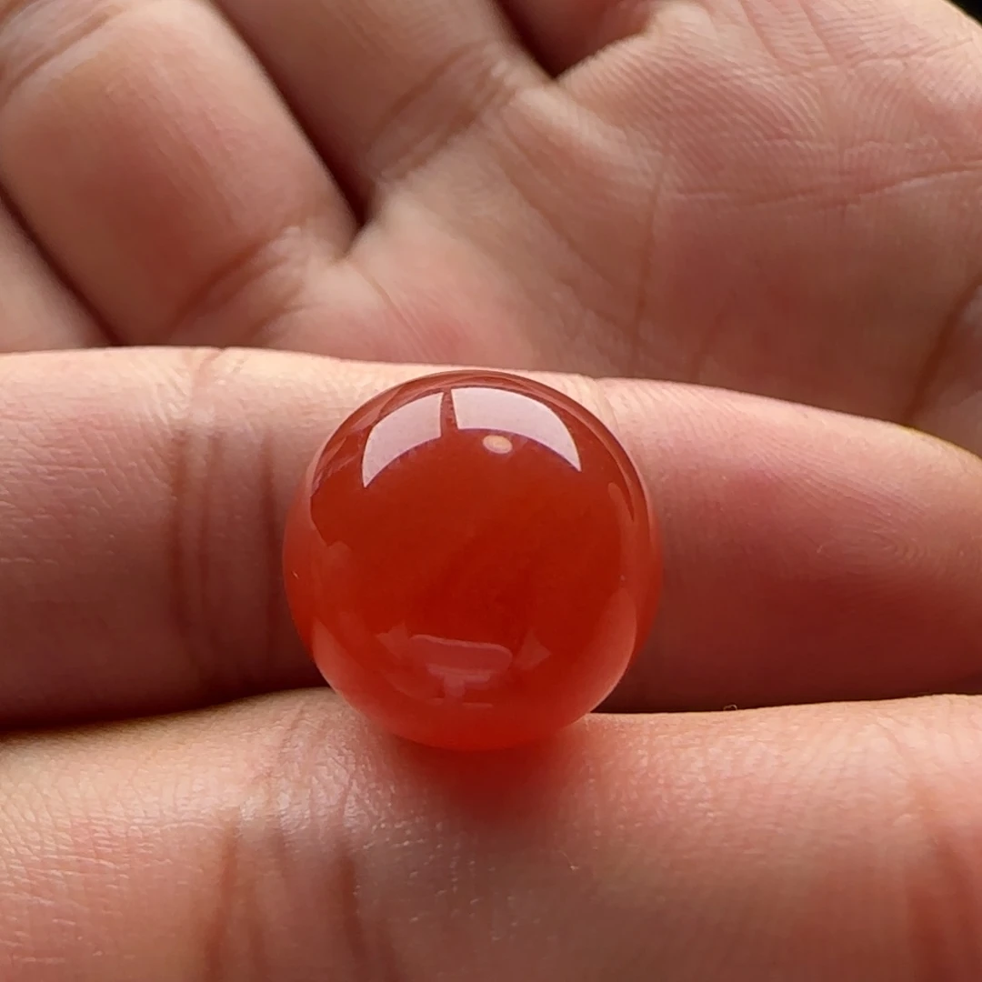 南红玛瑙未镶嵌圆珠13.7白纹