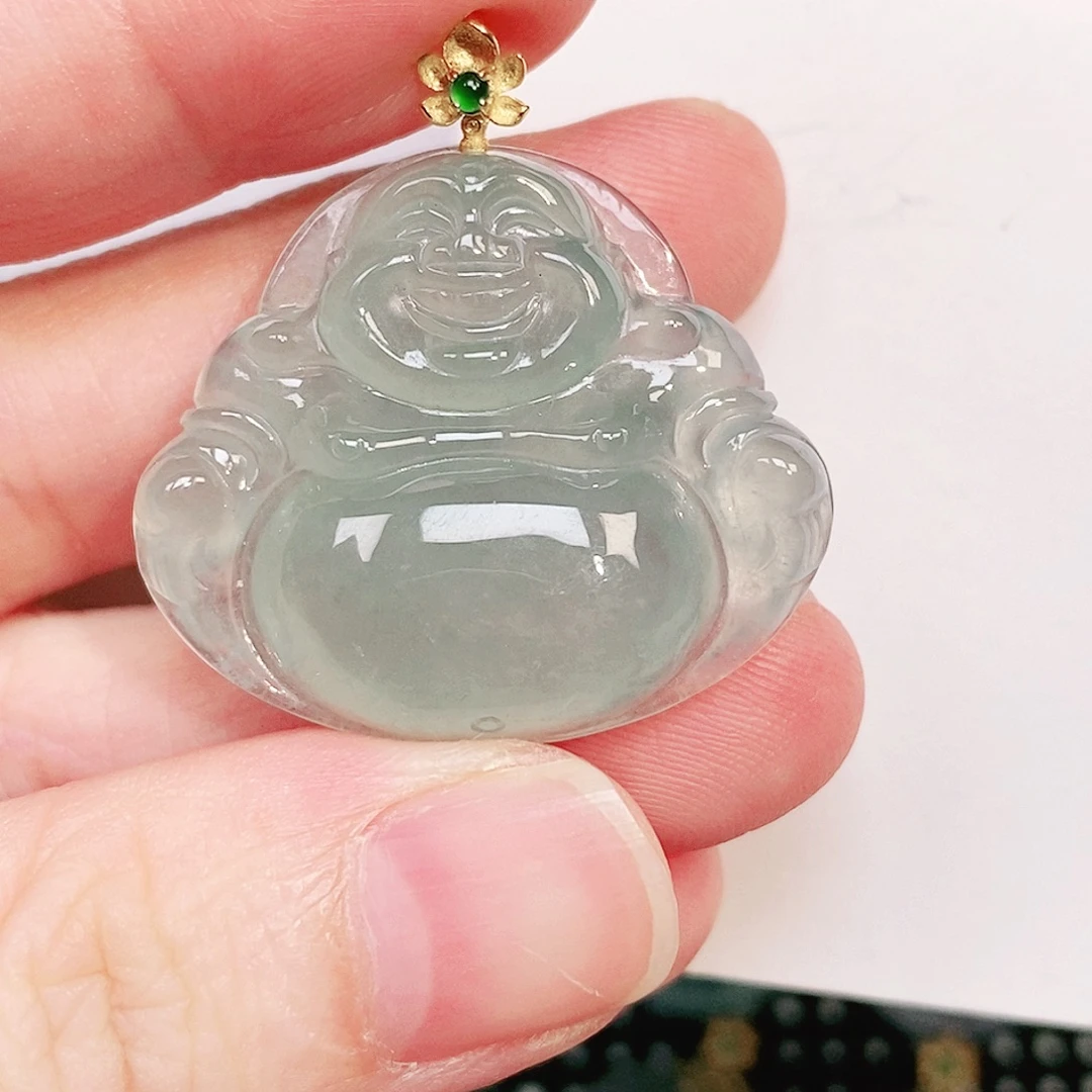 颈饰18K金镶嵌翡翠