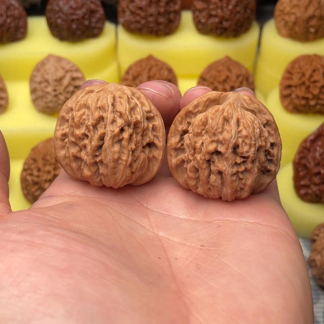 文玩核桃把件福利38全品四座楼编号1070