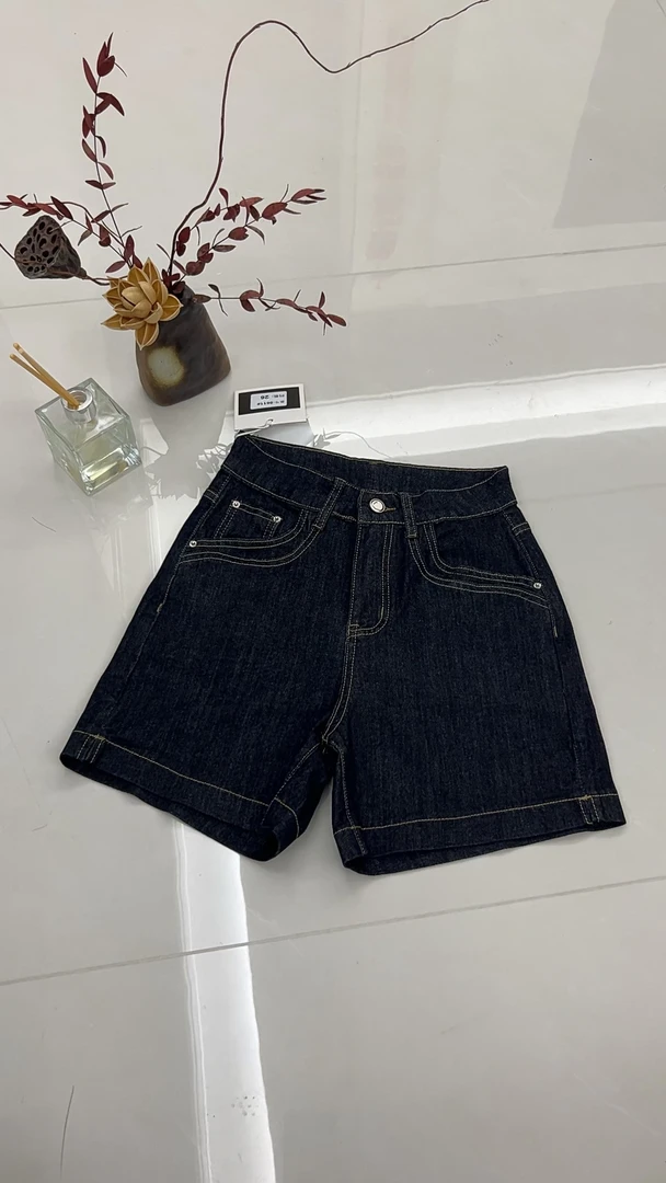 8611（四分）显瘦牛仔短裤