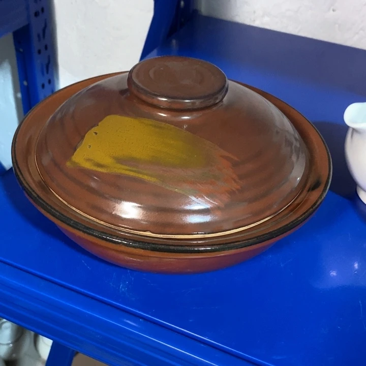 瓷片五厂铁红釉砂锅
