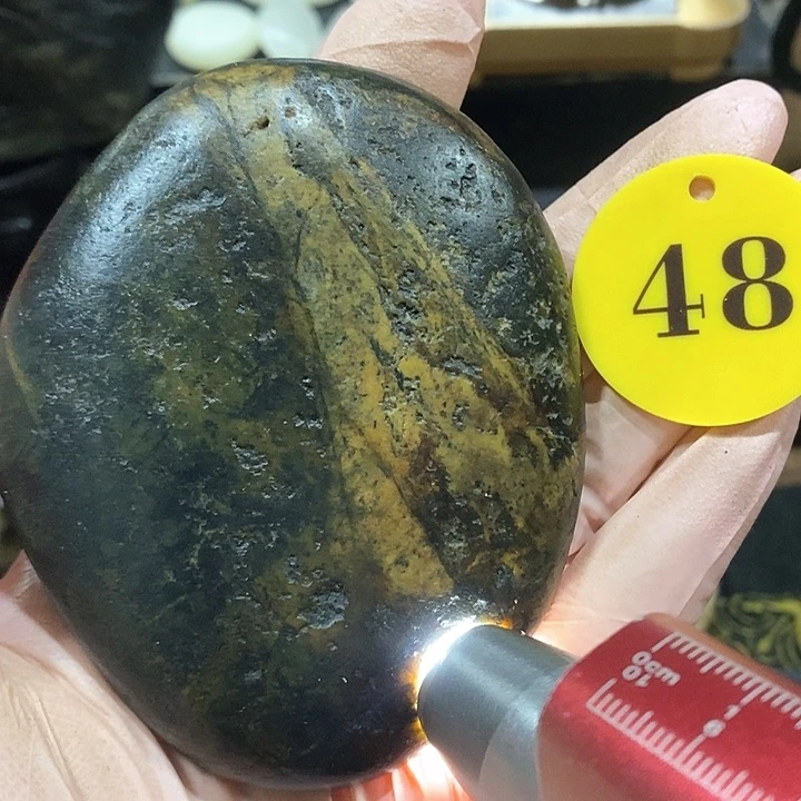 未镶嵌和田玉（糖玉）挂件