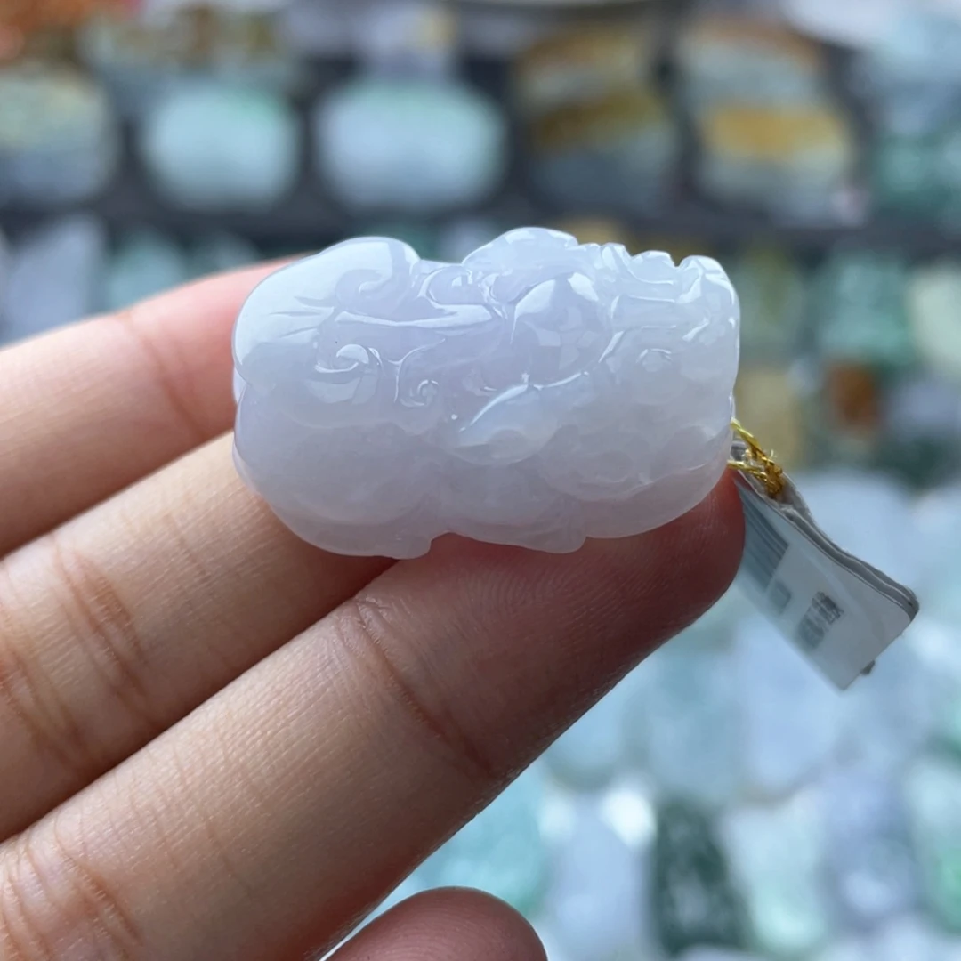 颈饰未镶嵌翡翠貔貅