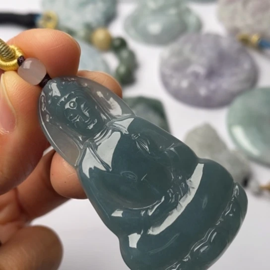 翡翠未镶嵌挂件翡翠