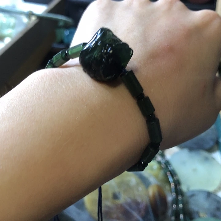 岫玉未镶嵌岫玉手链