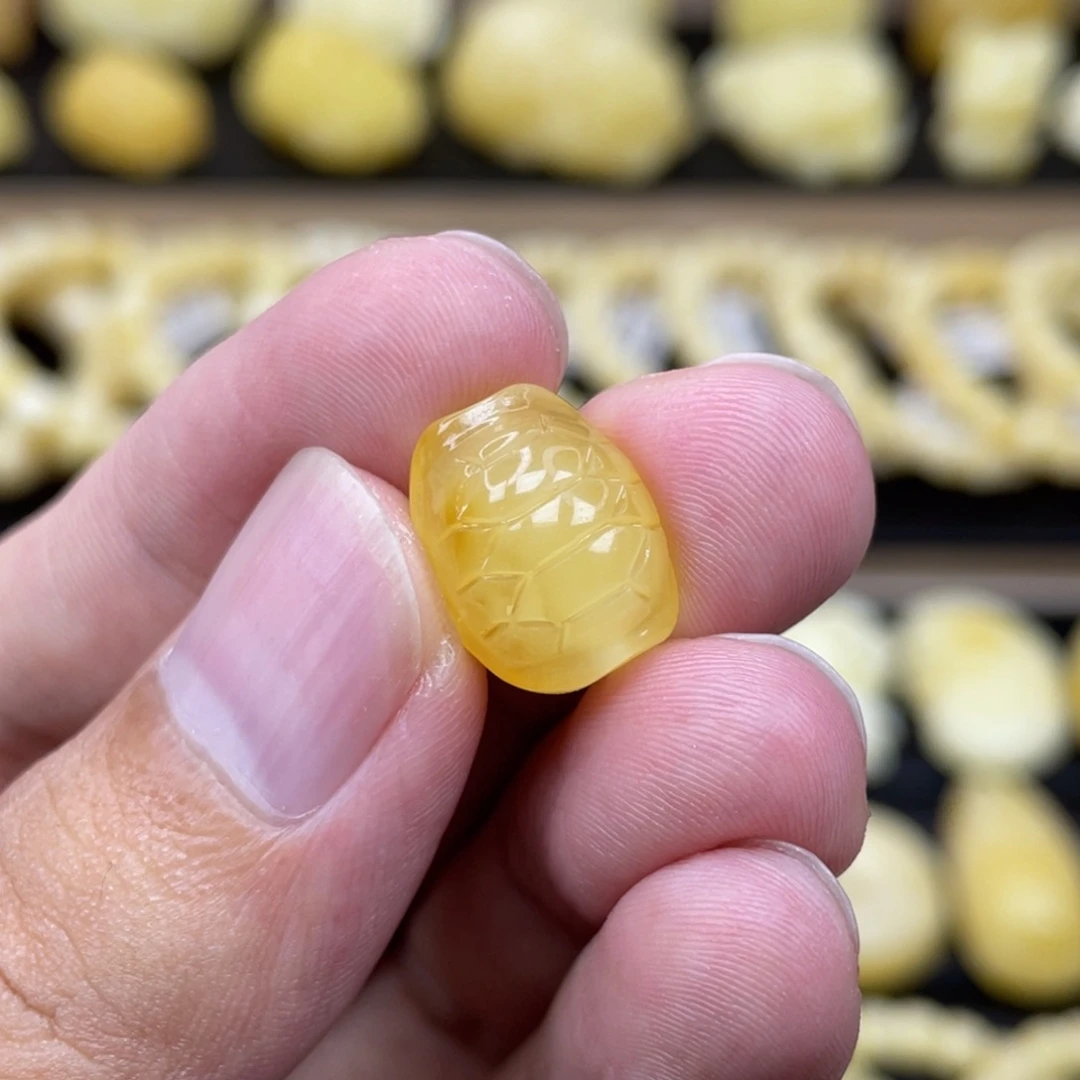 未镶嵌琥珀裸石琥珀蜜蜡