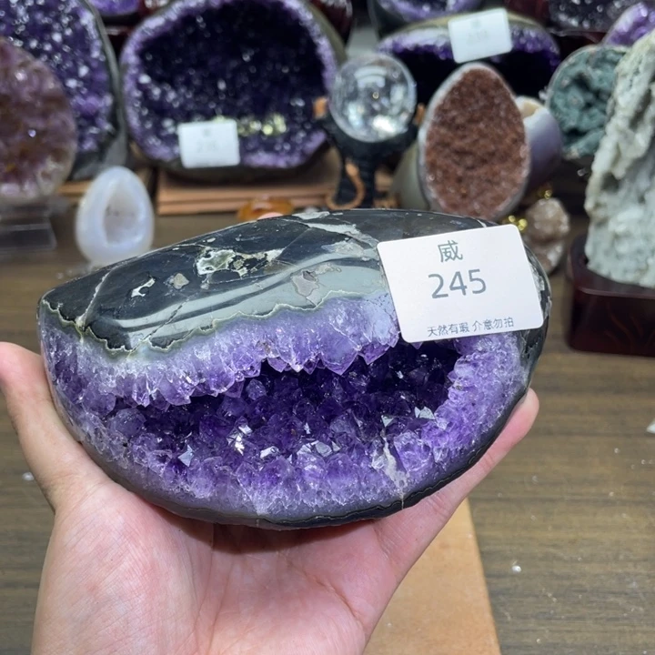 未镶嵌珠宝半成品水晶