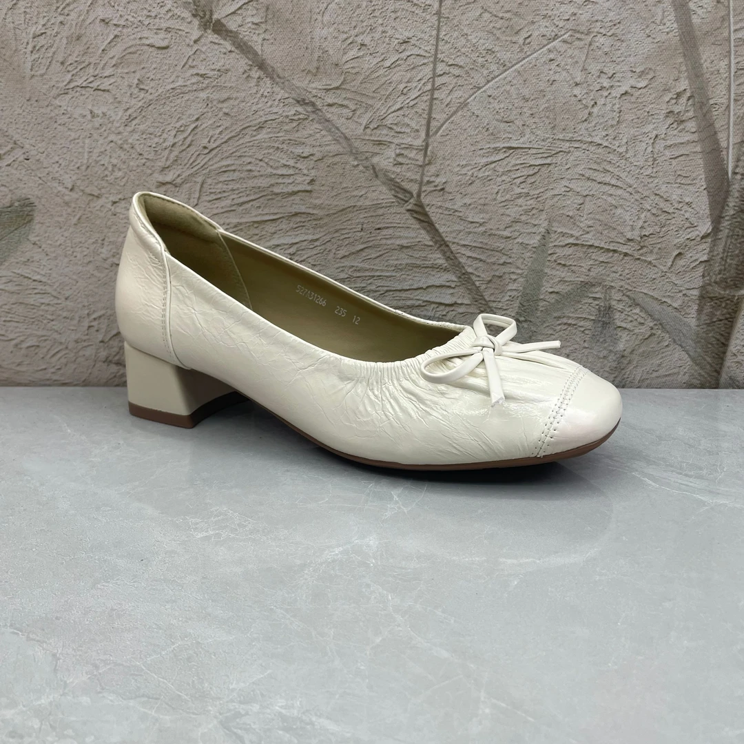 单鞋女 (牛皮)31266（孤品）e区36码