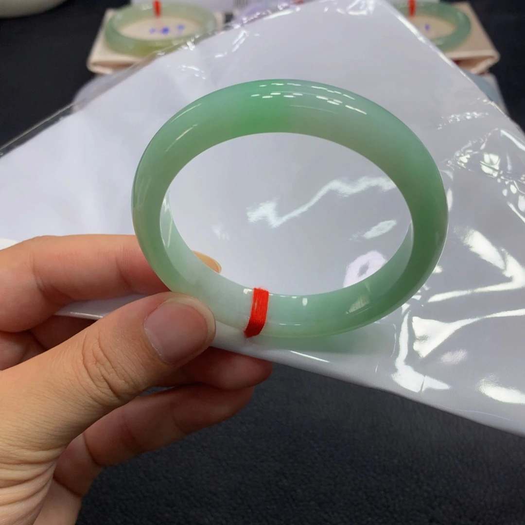 未镶嵌手镯翡翠翡翠手镯10