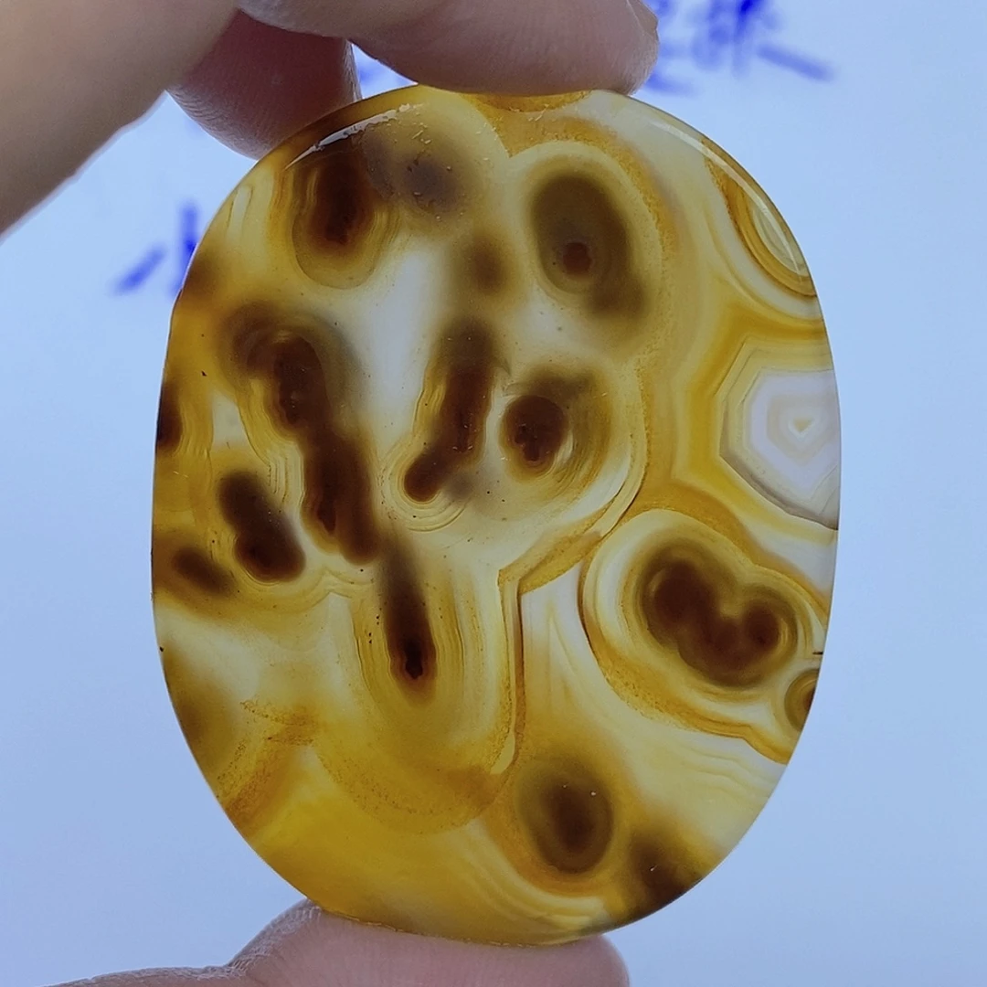 玛瑙/玉髓未镶嵌珠宝半成品