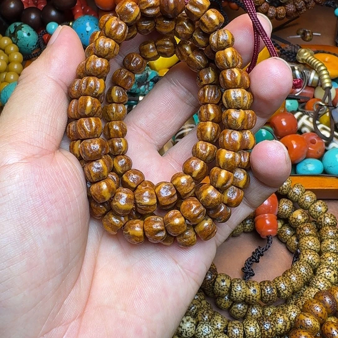 大叶紫檀（黑酸枝木类）星月菩提