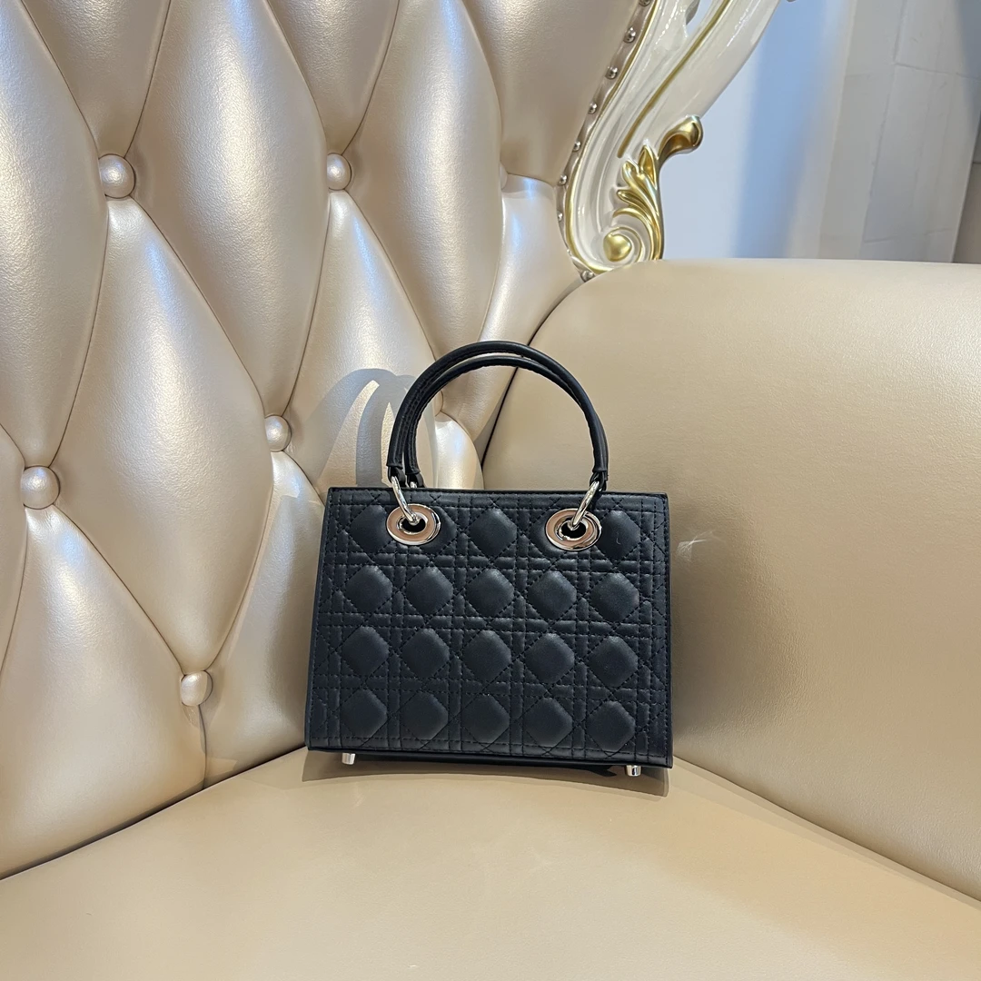 时尚轻奢手提斜挎女包53H69黑色