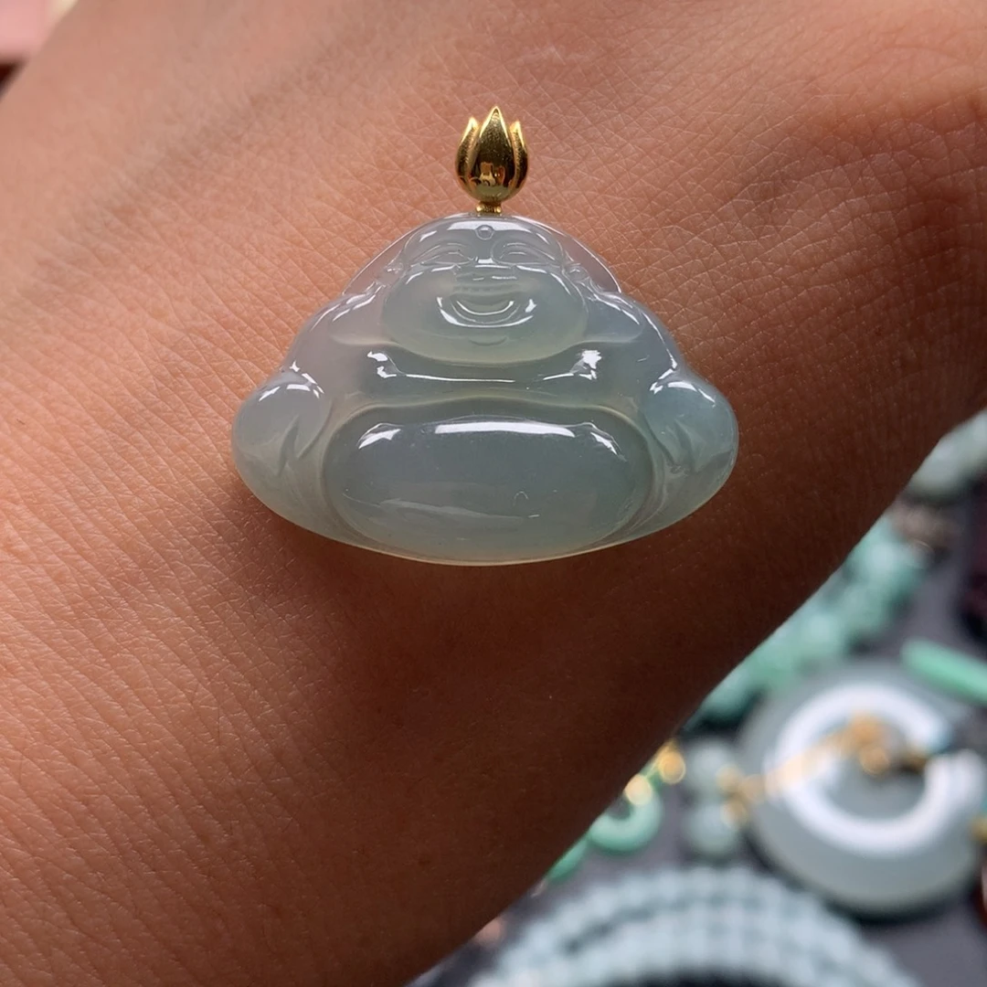 颈饰18K金镶嵌翡翠佛公