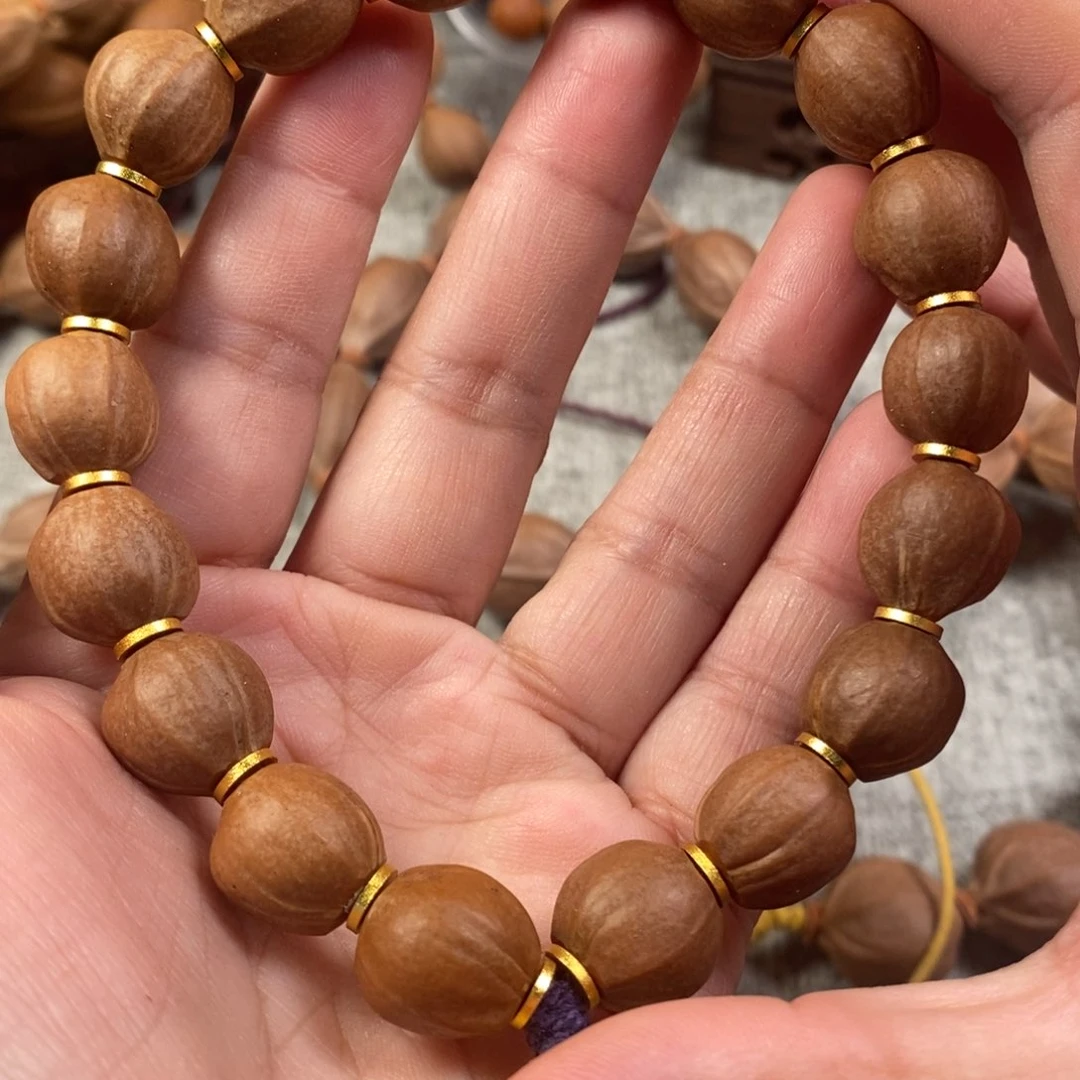 橄榄核手串/手链……蜜桃臀精致手持……