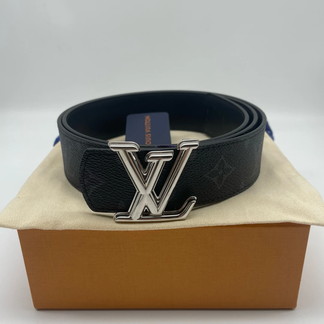 未使用 LouisVuitton/路易威登 95码做旧银扣黑花腰带14759193
