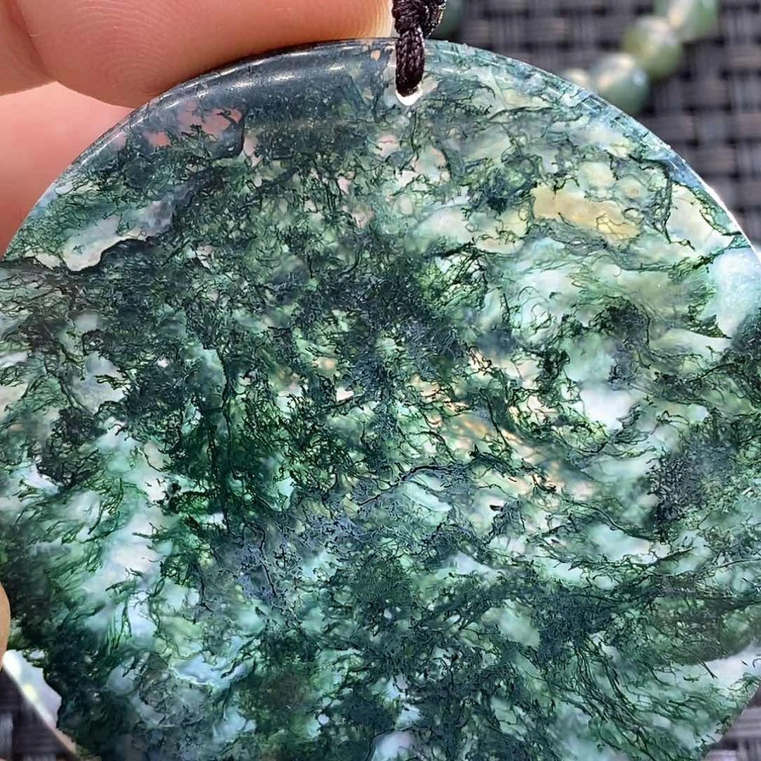玛瑙/玉髓颈饰未镶嵌暗***?