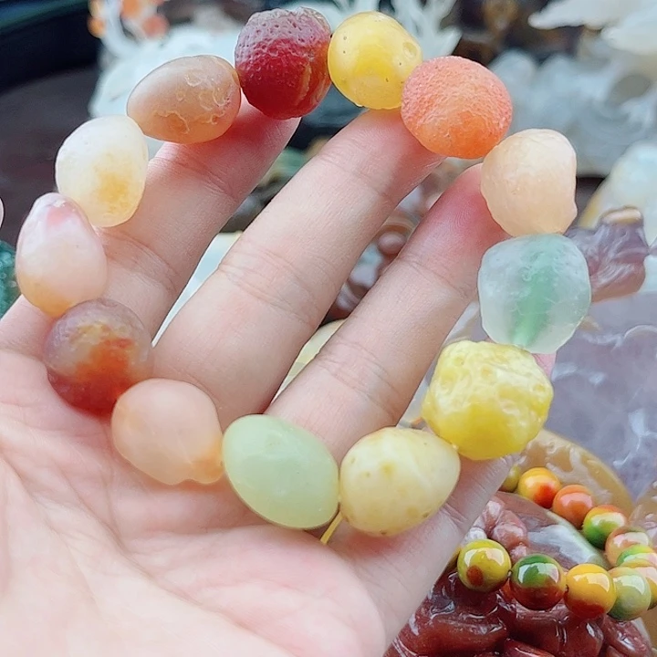 红***缘未镶嵌玛瑙手饰吊坠