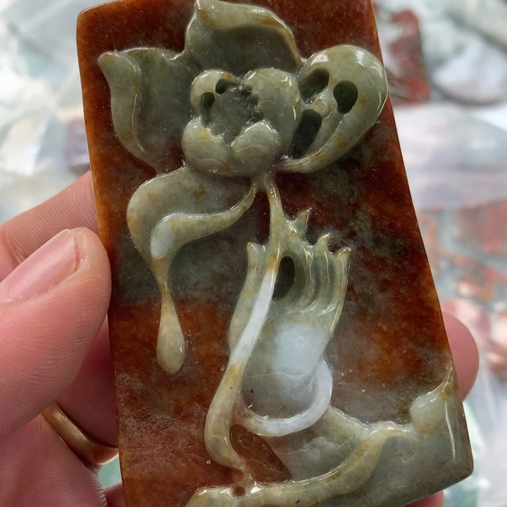 翡翠未镶嵌颈饰保真天然a货翡翠