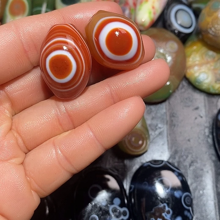 1****玛瑙/玉髓合金颈饰