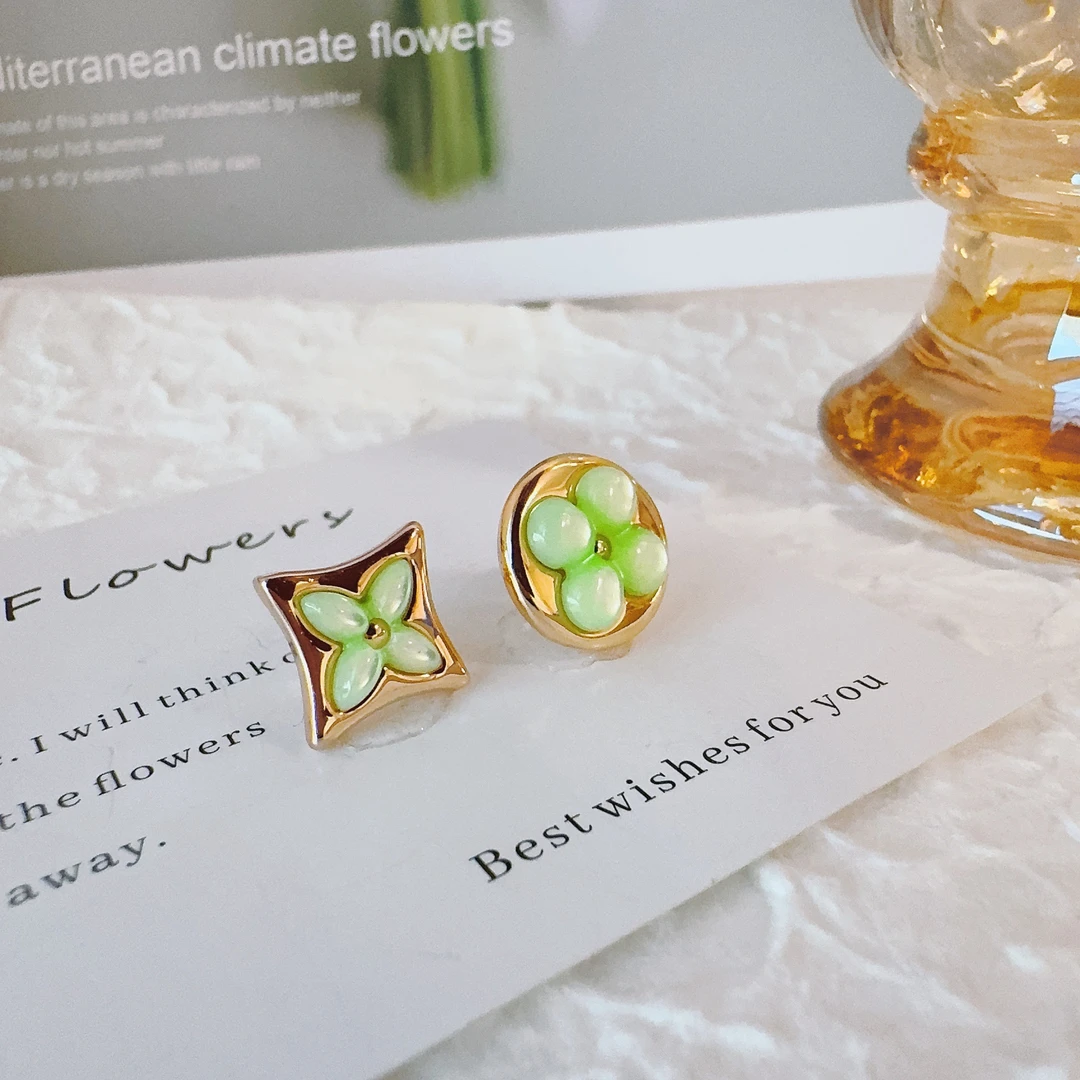 铜合金贝壳耳饰 1136 绿色尖花耳钉