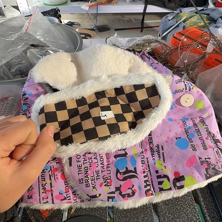 5号帽子不退不换满10发货