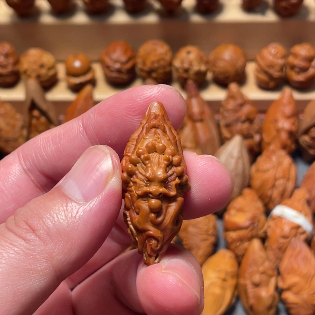 橄榄核手串/手链龙佛手