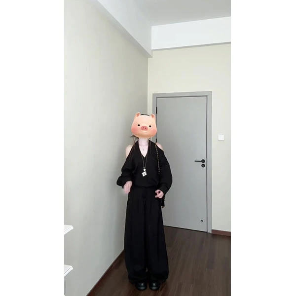 夏季套装女2025新款黑色慵懒风长袖露肩挂脖上衣阔腿休闲裤两件套