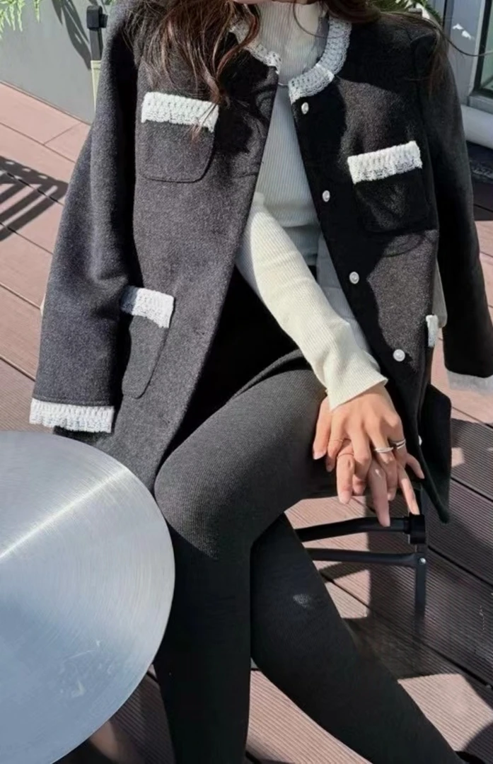 Manmi 蕾丝拼接呢料厚外套 537（B架）