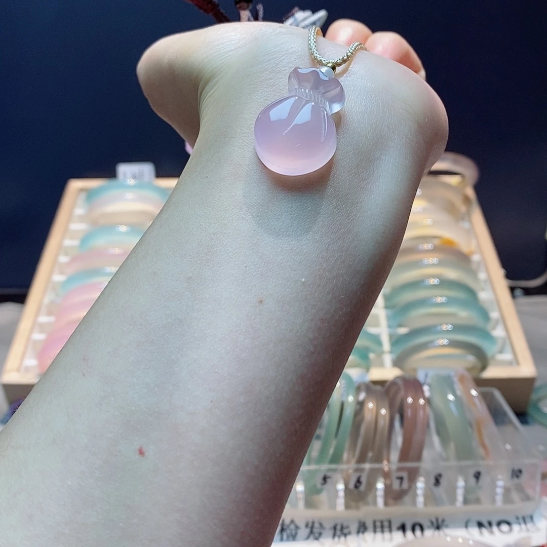 玛瑙/玉髓未镶嵌手镯