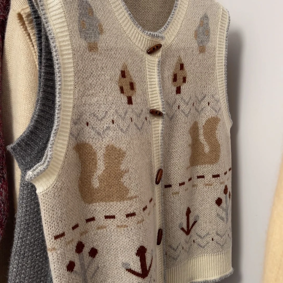 牛角扣 羊绒 开衫 马甲