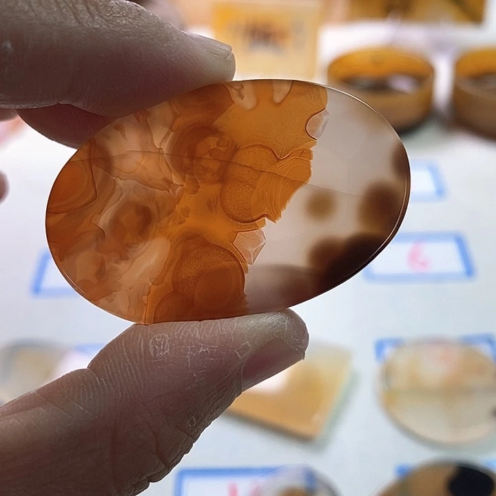 玛瑙/玉髓未镶嵌珠宝半成品