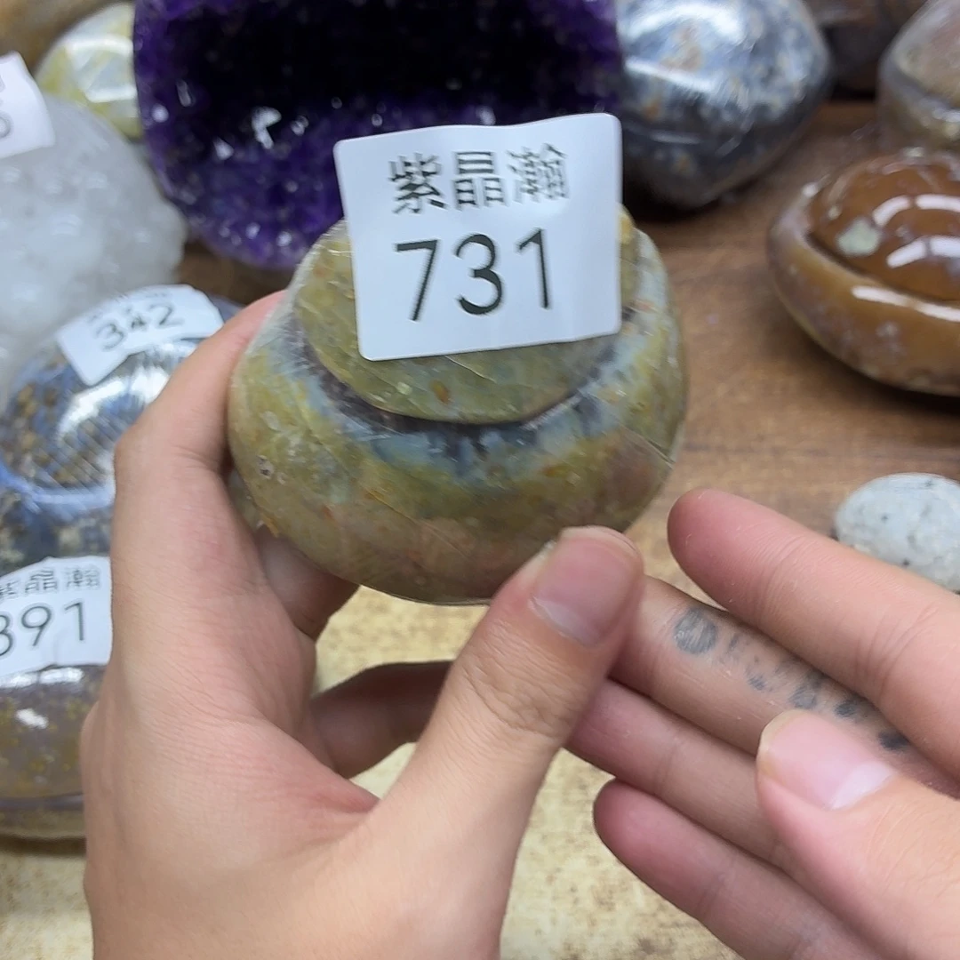 流***彩未镶嵌大型摆件（非配饰）水晶