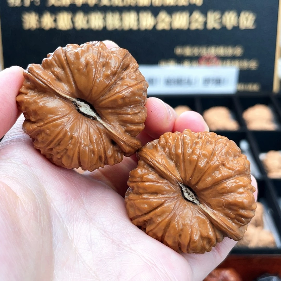 把件文玩核桃45扛把子南瓜墩包浆接着盘全品正圆正肩