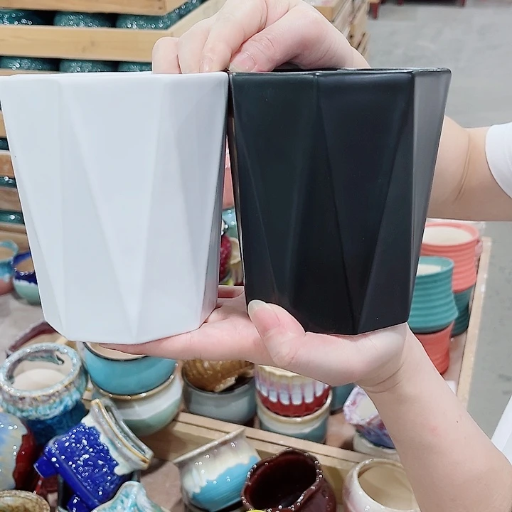 有孔，凑10元包邮陶瓷花盆发货！