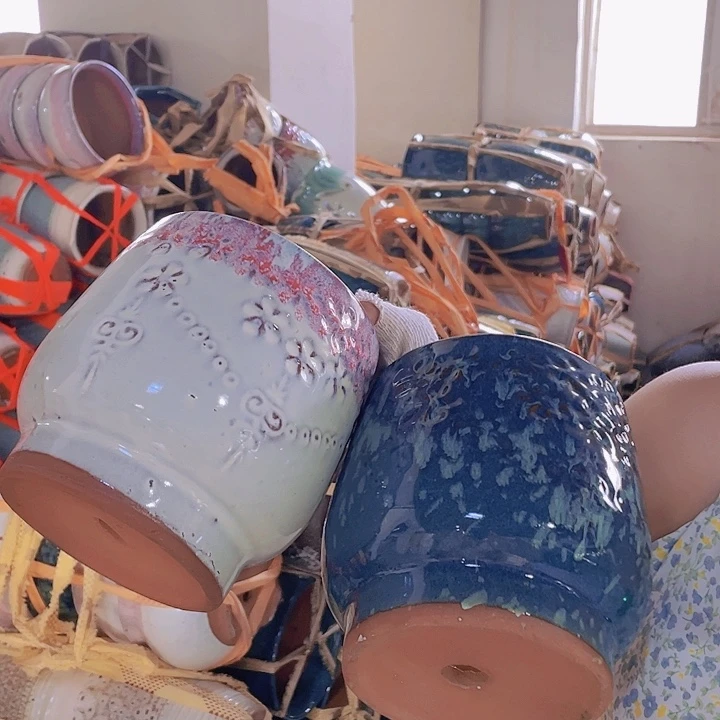 瑕疵14/15两个颜色随机