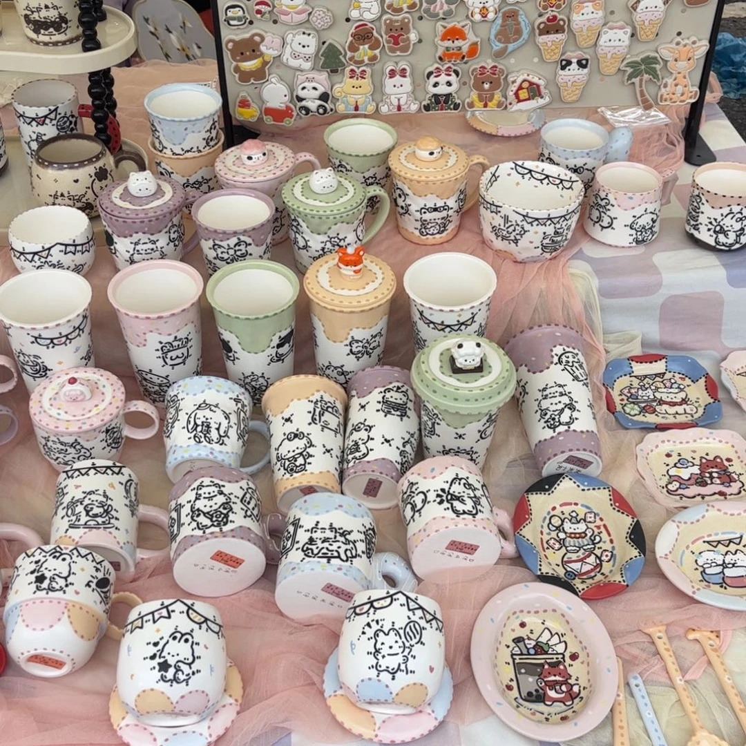 瓷片8803一起逛集市啦