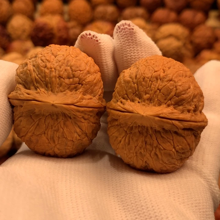 文玩核桃吊坠8………..