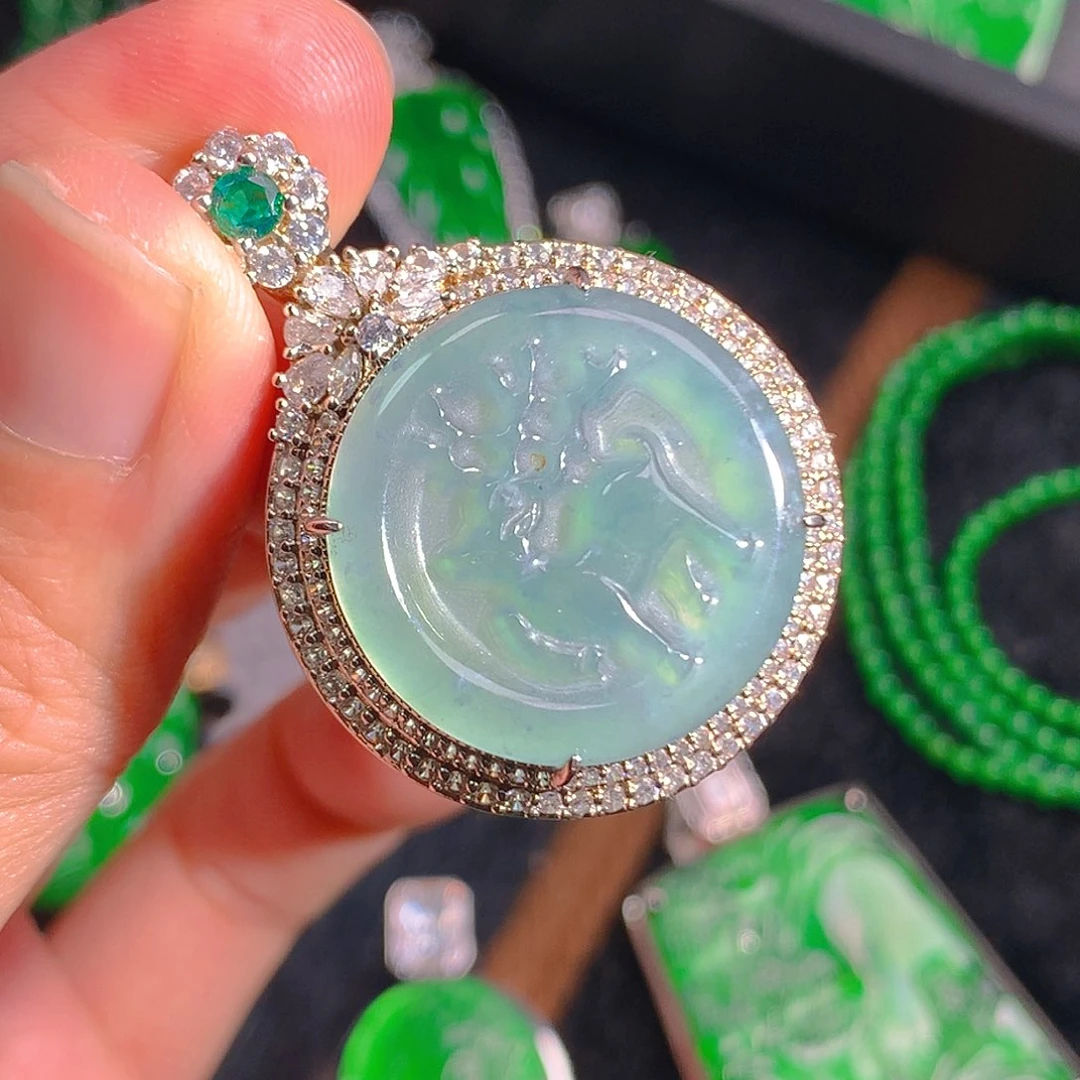 翡翠吊坠(不含链)未镶嵌